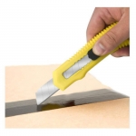 Cutter Blade Comix 18Mm Large 10/Pack Silver B2852