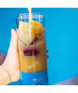 BLENDJET - V2 Portable Blender - Ocean - Image 2